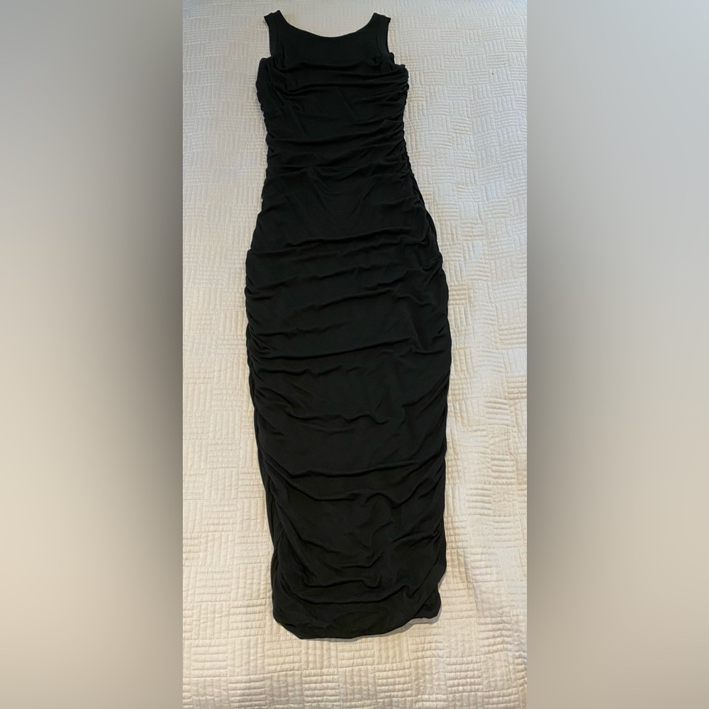 Beautiful custom made fitted ruched black dress size XS